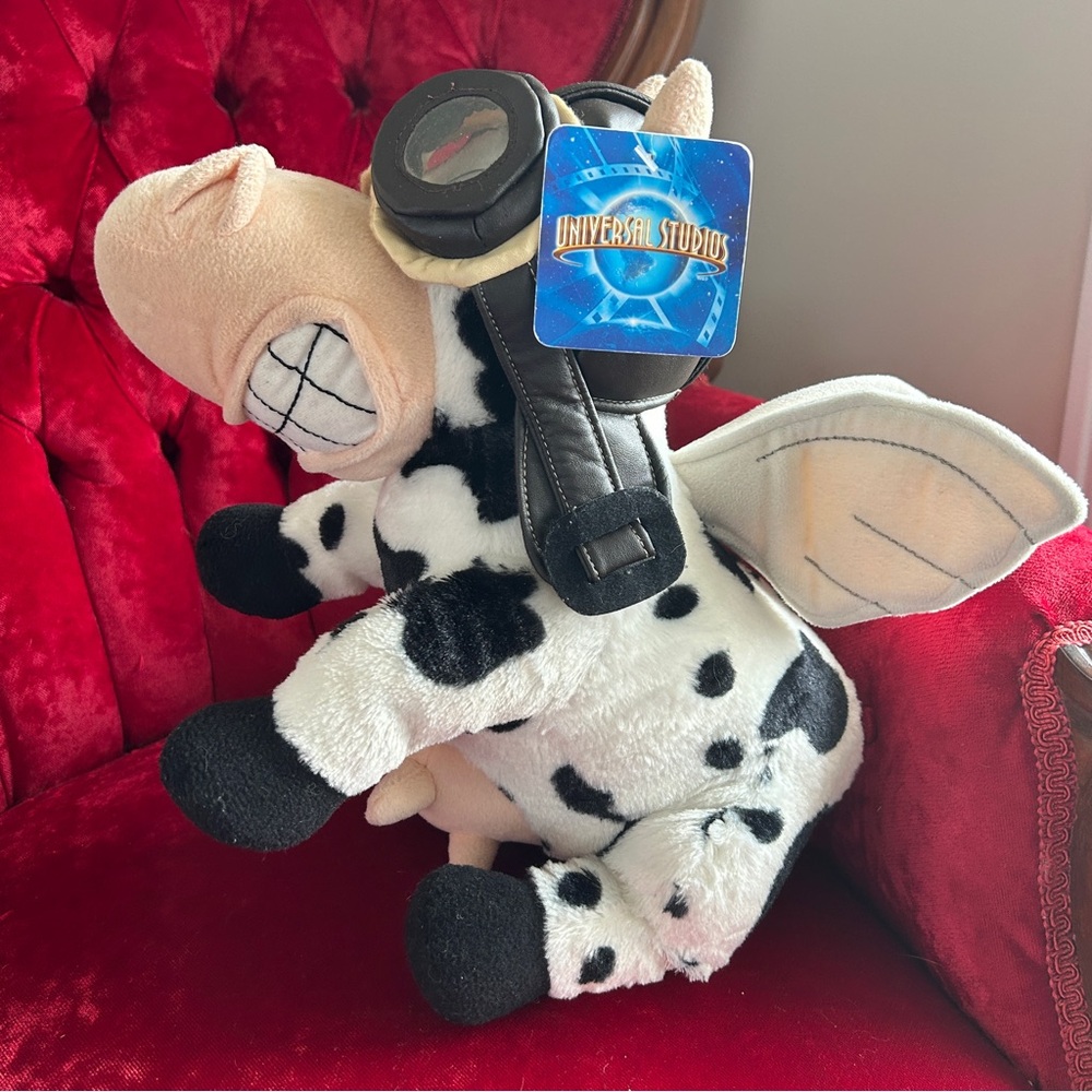 Universal Studios Cow Twister Movie Aviator Pilot Flying Wings Stuffed Plush 16”